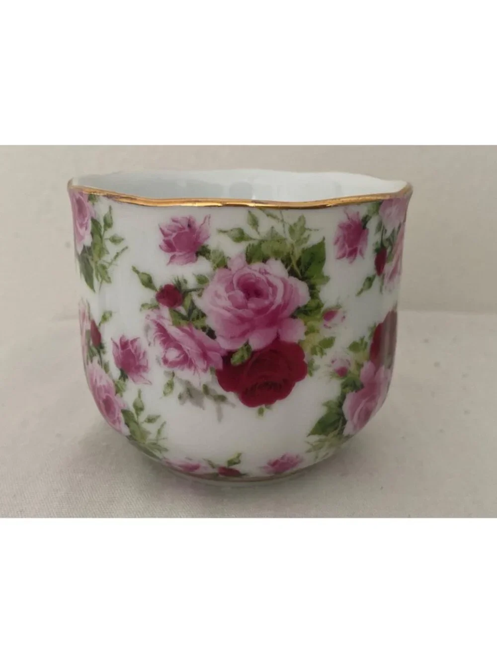 VTG Cup Saucer Floral Rose Chintz Gold Rim China No Markings Replacement